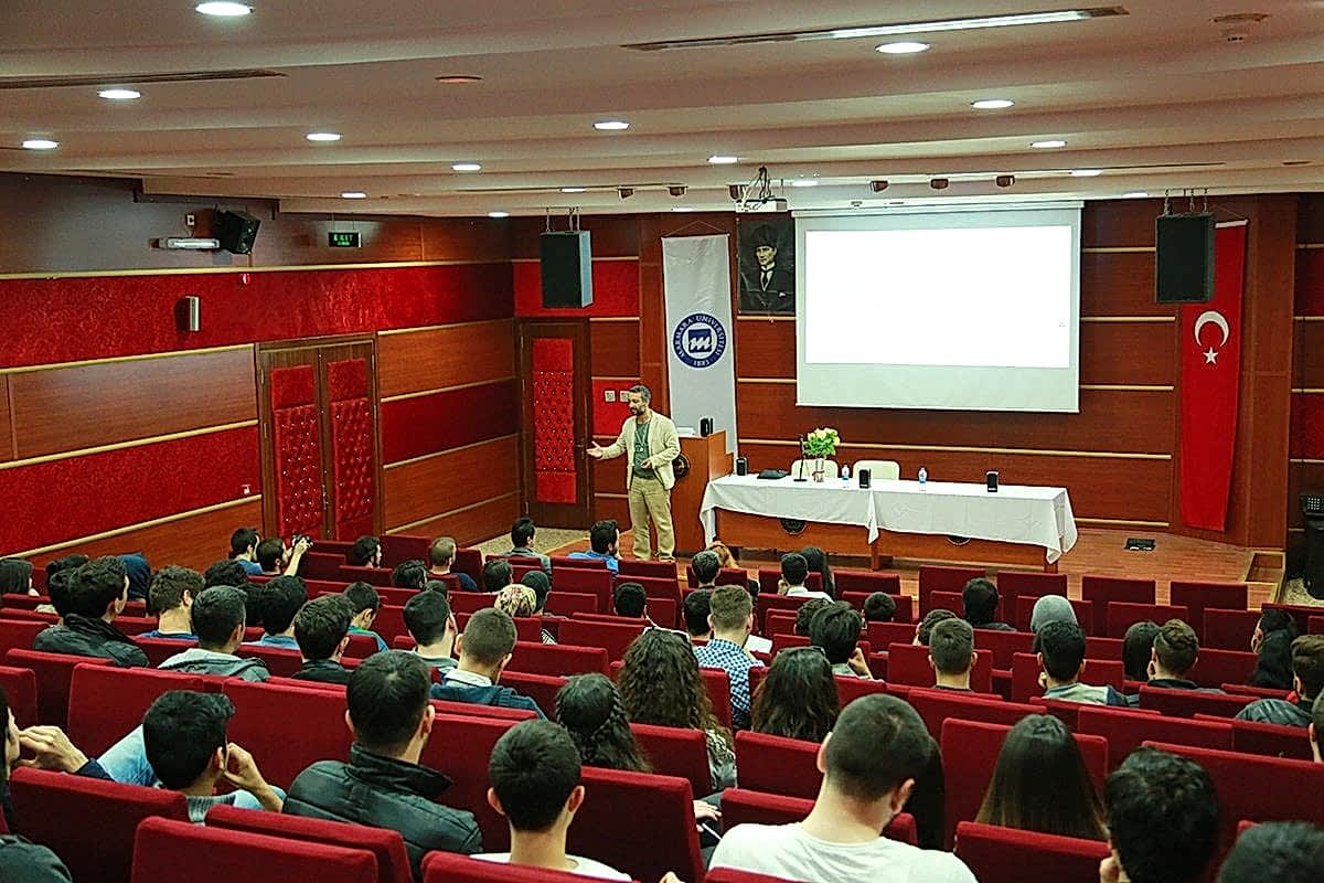 Fotograf Egitmeni Orhan Gurbuz