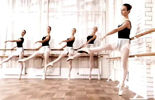 Istanbul Anadolu Yakasi Bale Kurslari 1